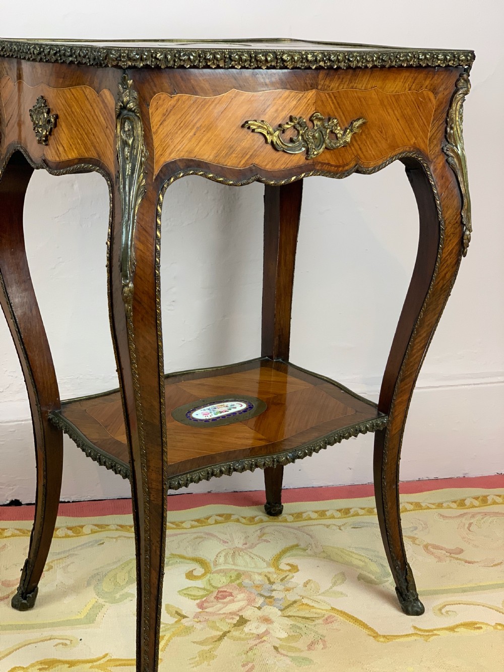 French ormolu mounted kingwood parquetry gueridon side table View IV