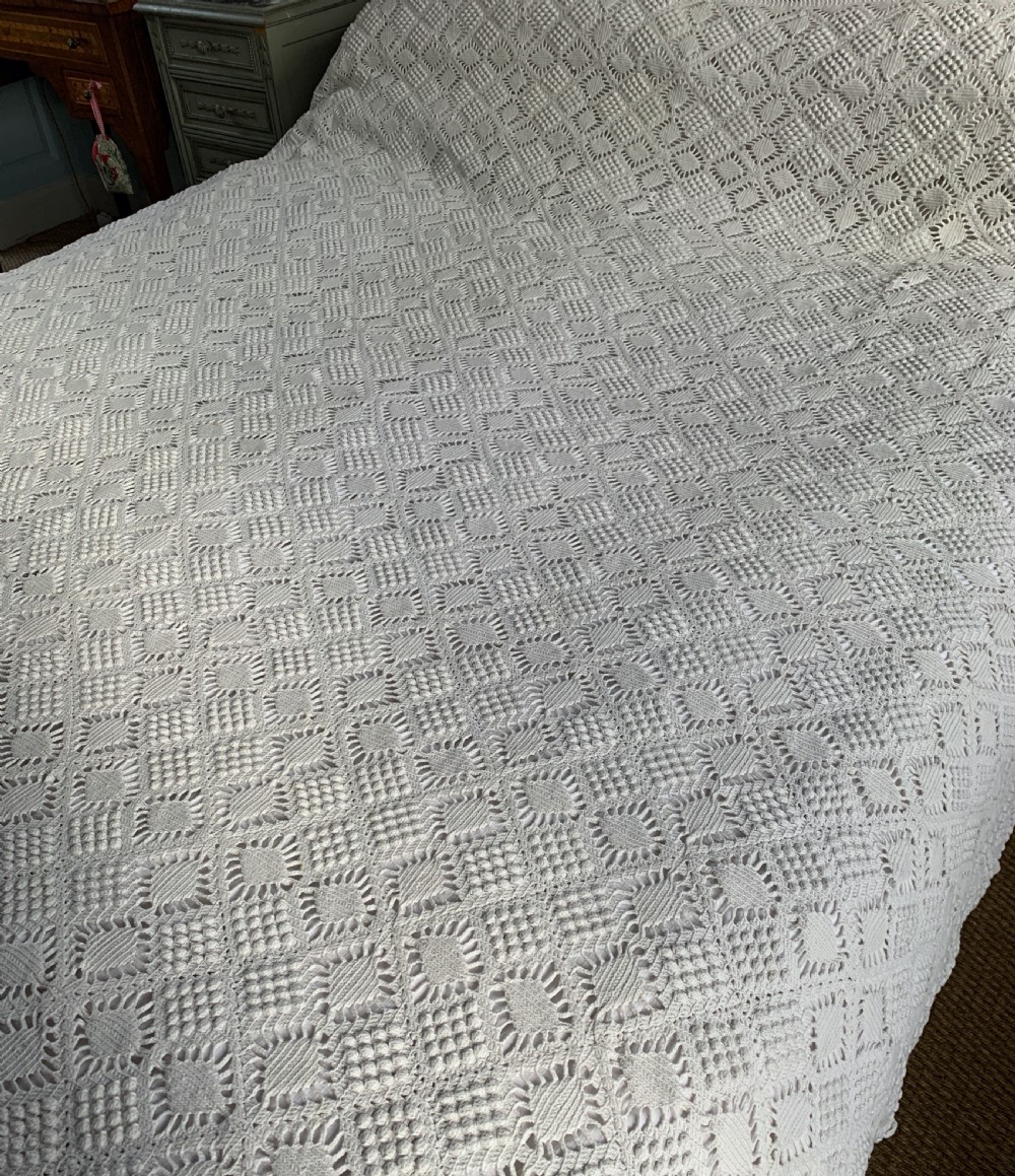 Vintage French white crochet bed cover View II