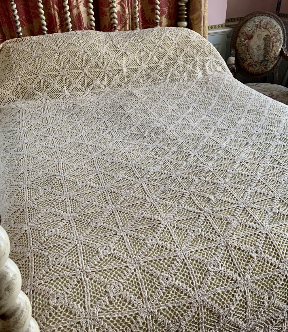 Vintage French cream crochet work bed cover View II