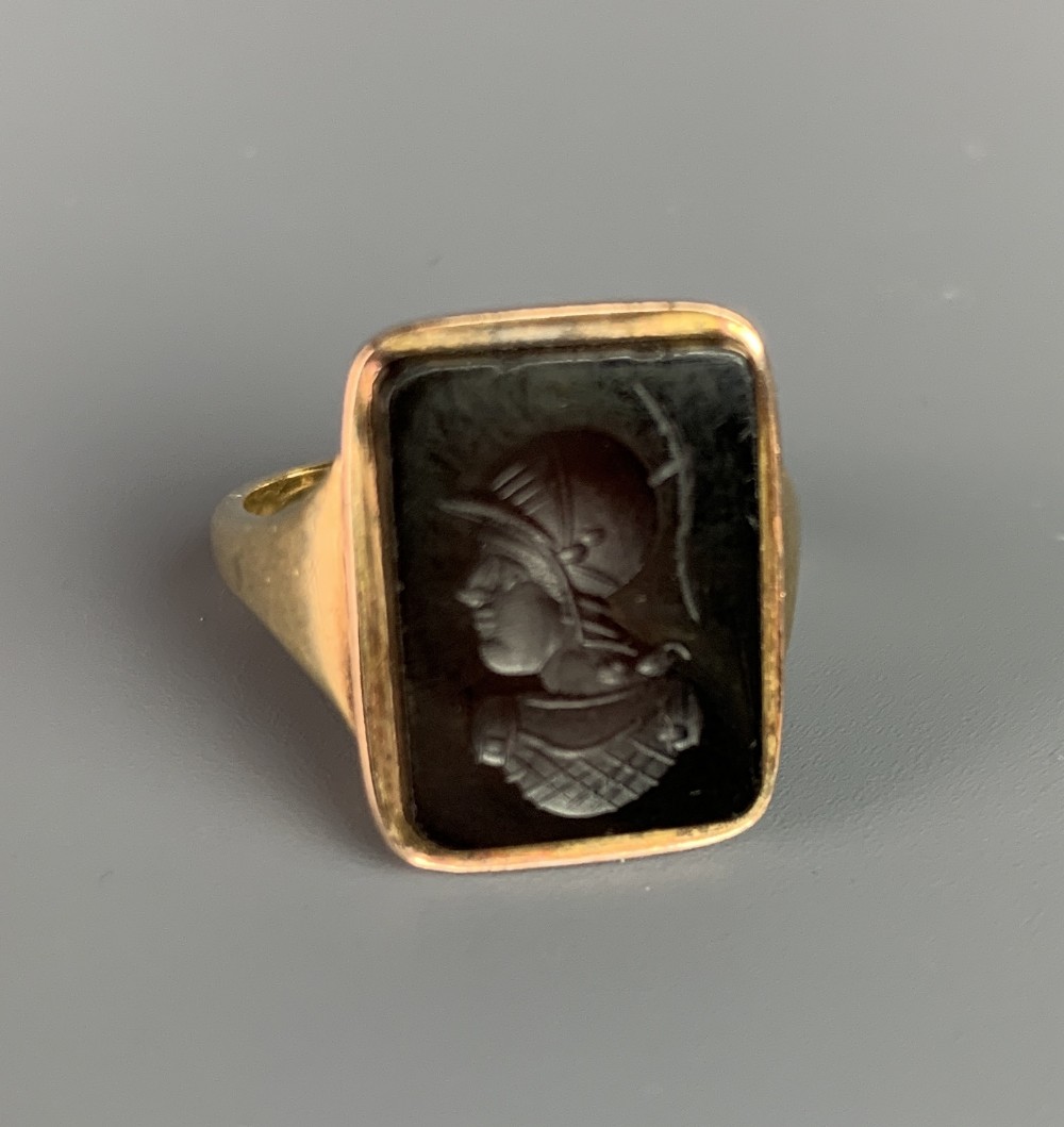 Antique amethyst intaglio 9ct ladies ring