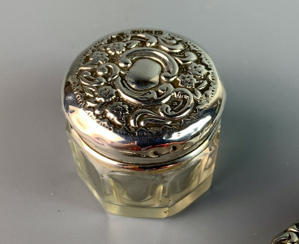 Victorian silver mounted nail buffer, silver top jar & button hook View III