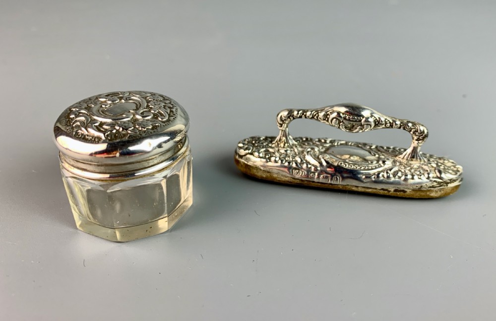 Victorian silver mounted nail buffer, silver top jar & button hook View V