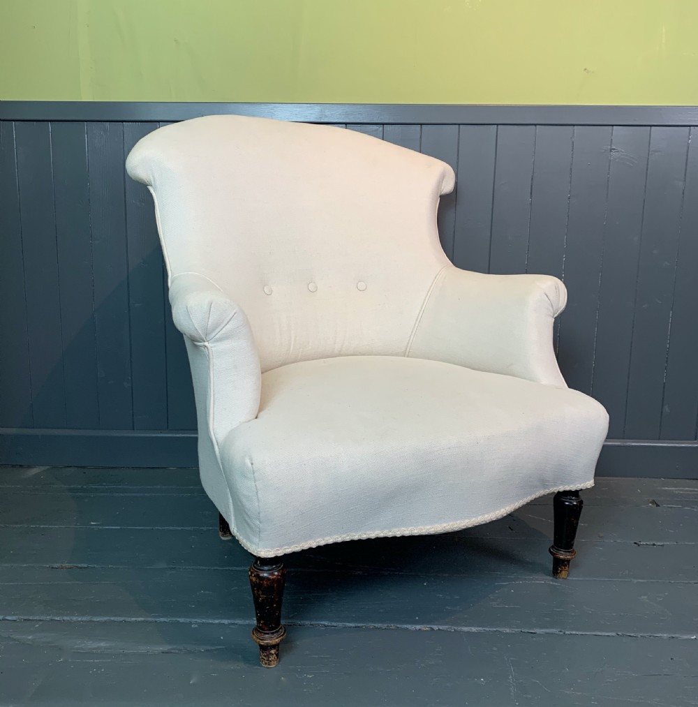 French Napoleon III toad back armchair in cream linen