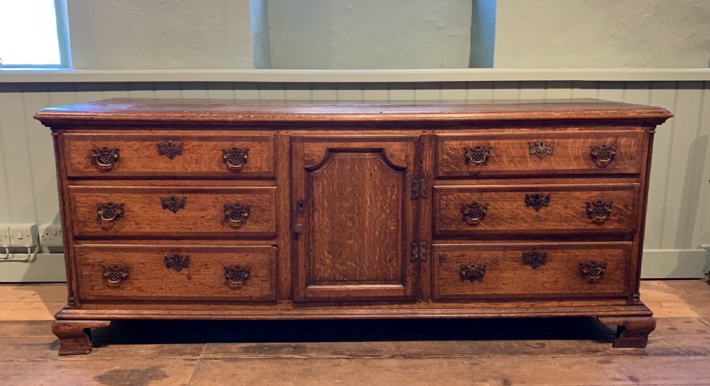 George III oak dresser base View II