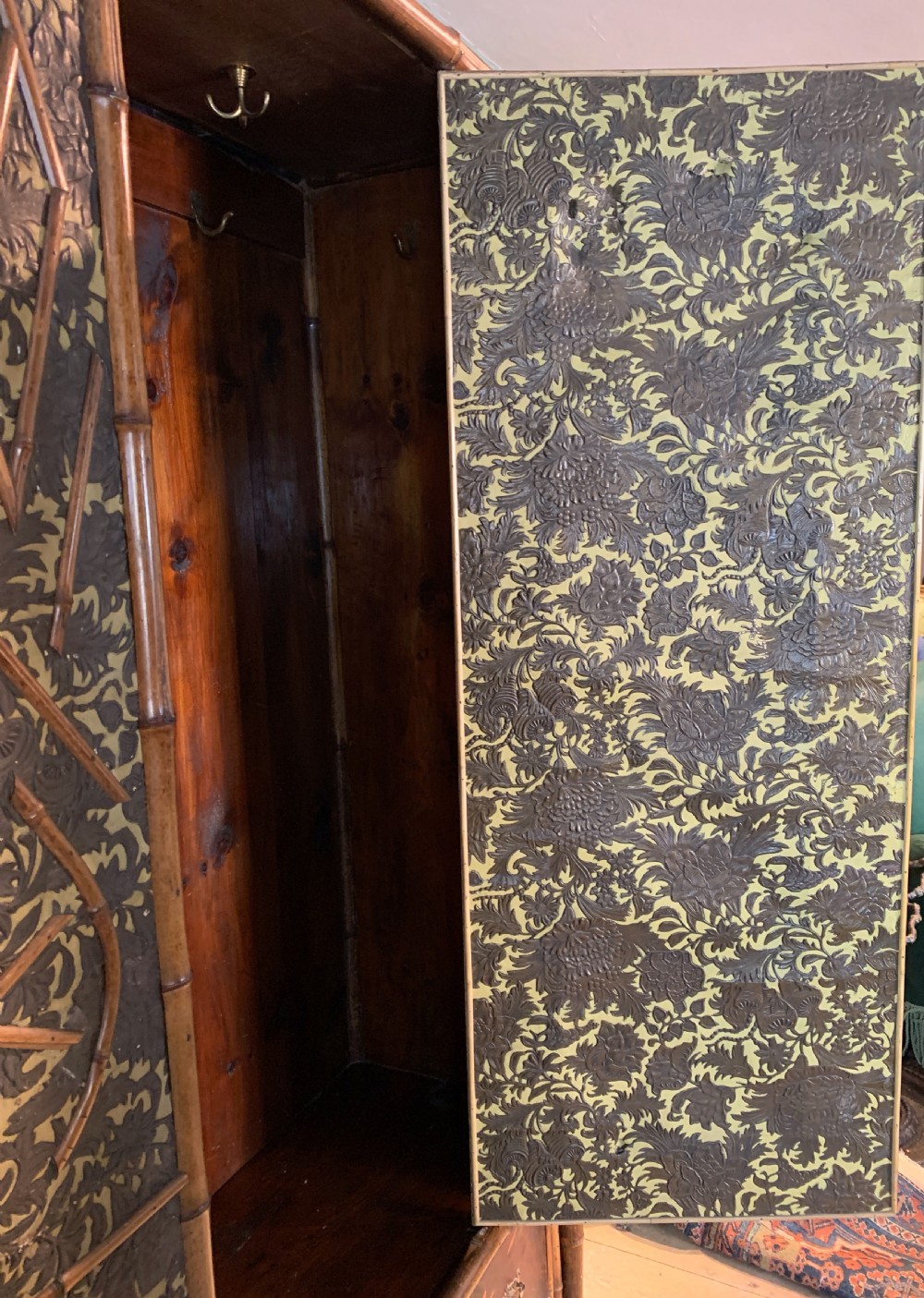 Victorian Aesthetic Movement bamboo and lacquer panelled wardrobe View VIII