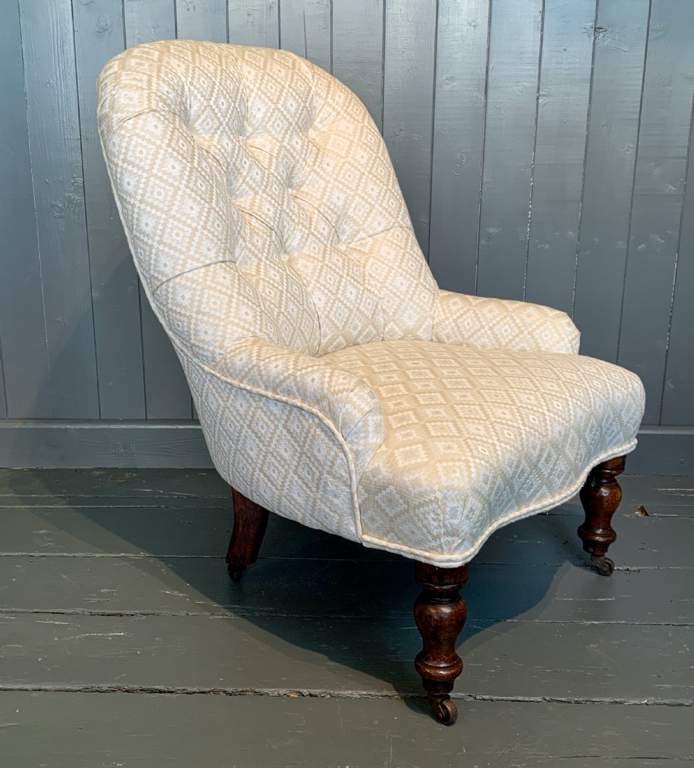 Victorian button back bedroom or occasional chair View III
