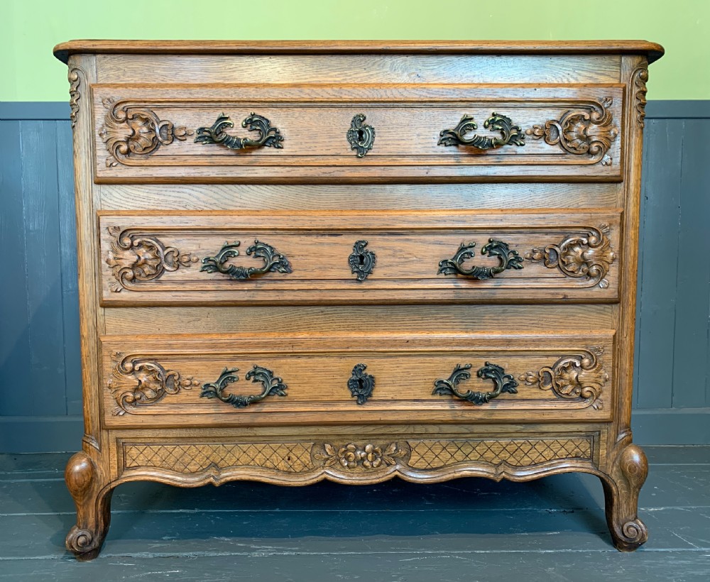 French pale oak chest of drawers in Louis XV style circa 1930 View II