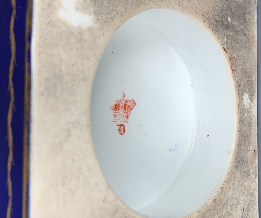Bloor Derby porcelain twin handled vase painted with flowers  View IV