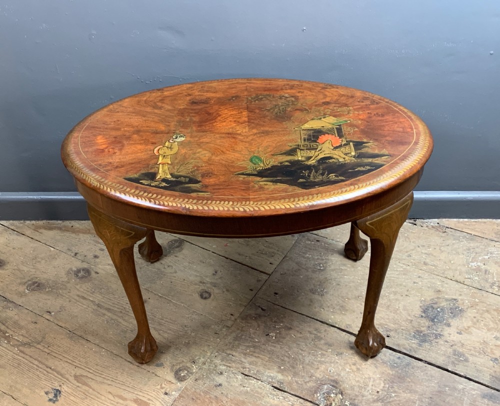 Chinoiserie decorated oval mahogany coffee table View IV