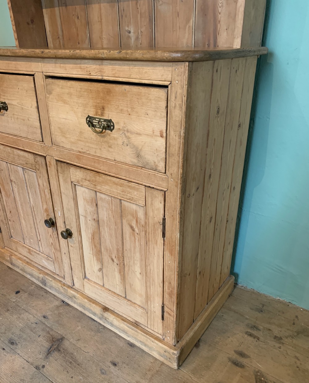 Victorian pine kitchen dresser of small proportions View V
