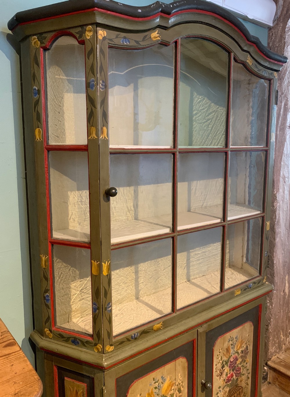 Dutch floral painted display cabinet View VI