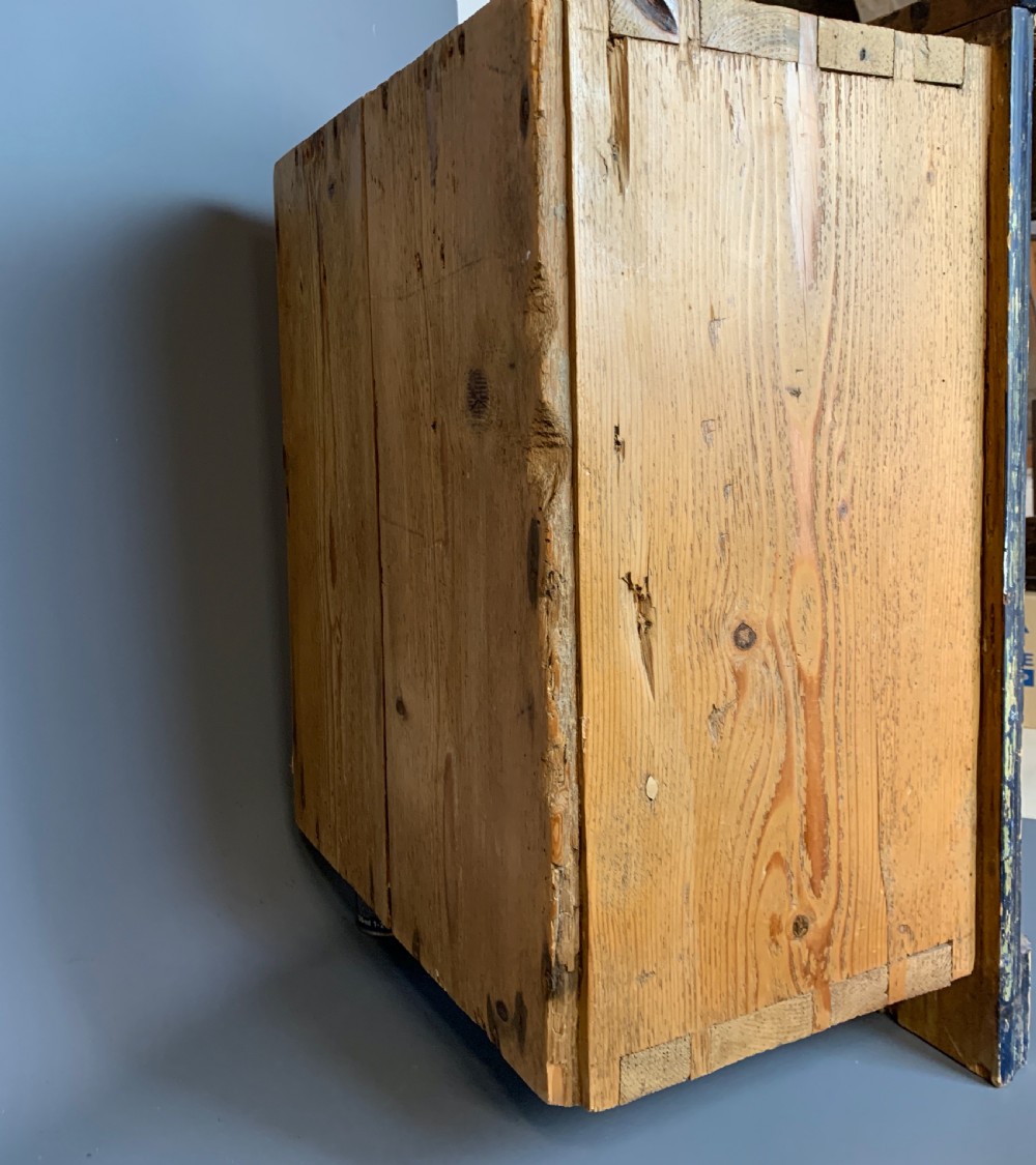 Scandinavian folk art painted pine cupboard dated 1882 View IV