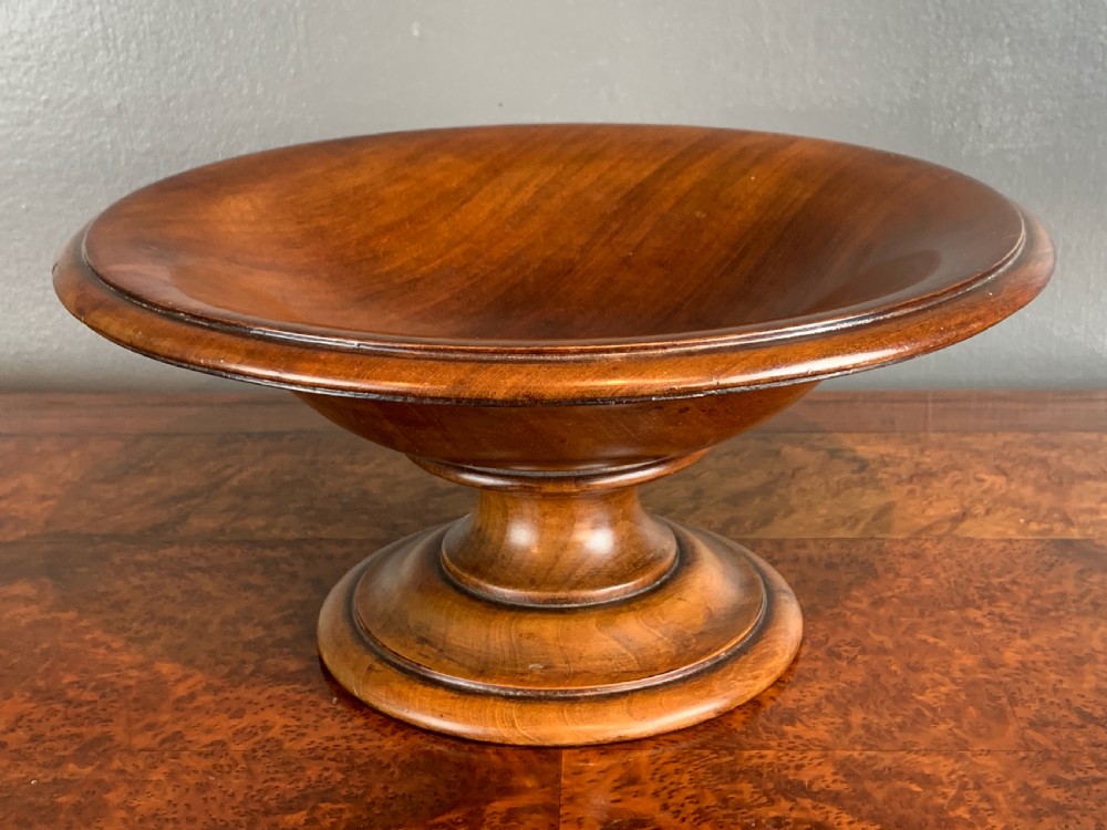 Edwardian turned mahogany comport with moulded rim View II