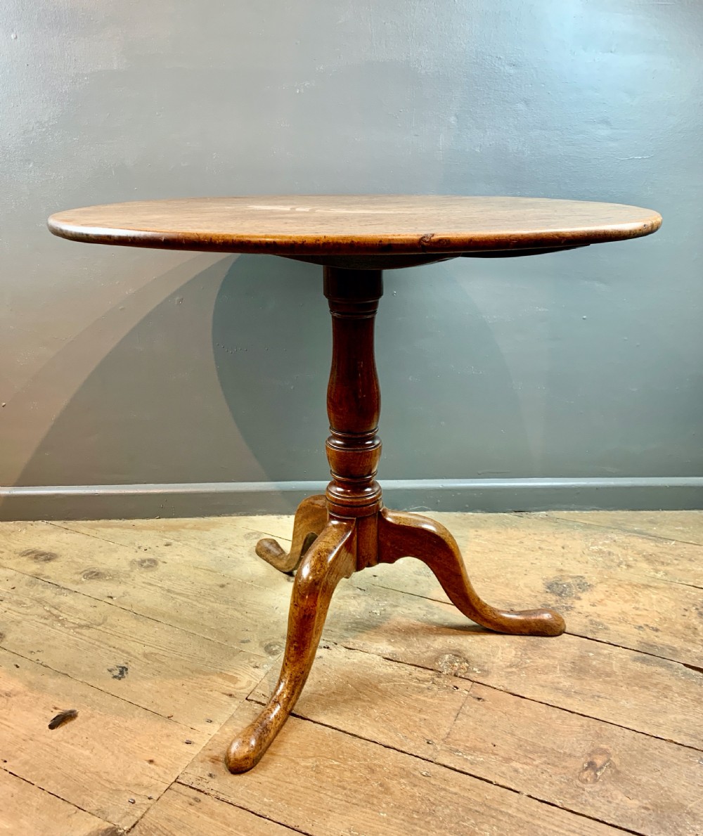 Georgian mahogany tip top tripod table View VI