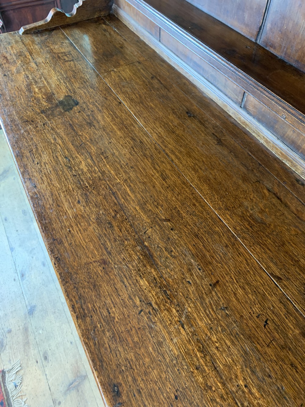 Georgian oak dresser with plate rack back View X