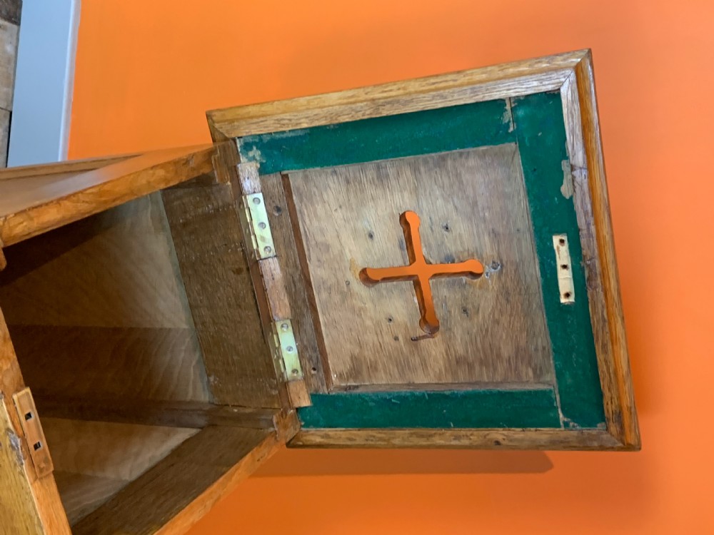 Oak ecclesiastical oak collection box View V