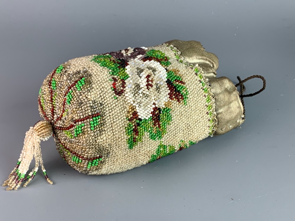 Victorian glass beadwork evening bag View IV