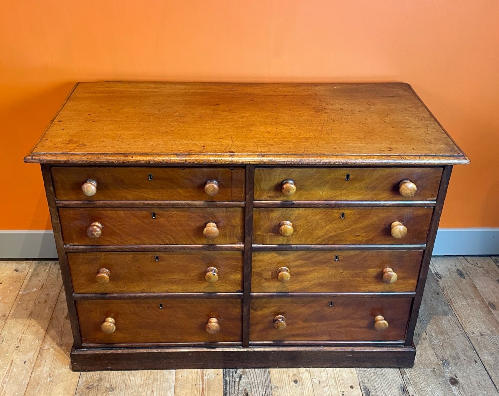Victorian mahogany chest of drawers View IV