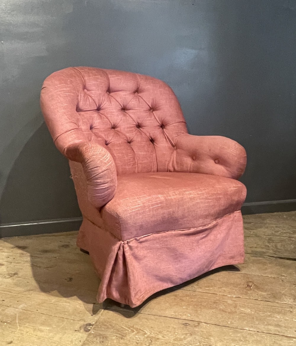 Victorian button back armchair circa 1880 View II