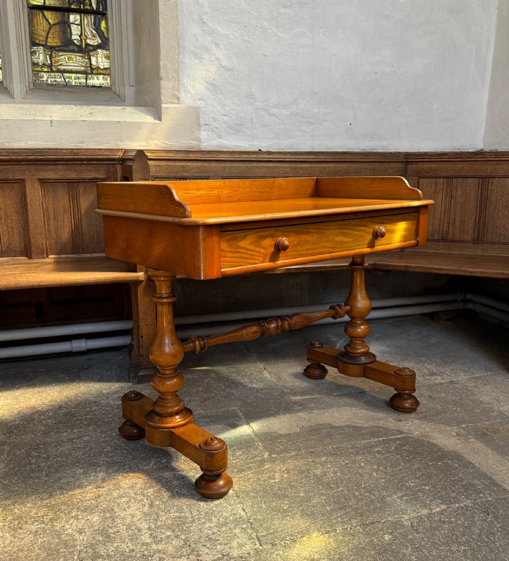 Victorian Pitch Pine Washstand / Side Table