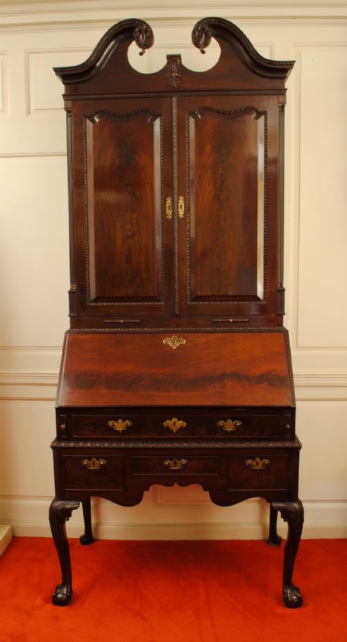RARE IRISH 18TH CENTURY MAHOGANY BUREAU CABINET ON STAND - ADDITIONAL PHOTO 1