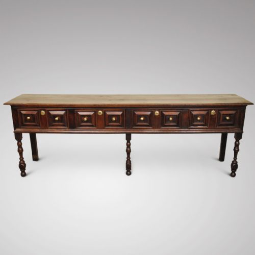 Early 18th Century Oak Block Front Dresser
