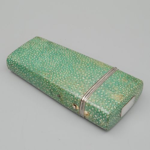 A Set of 18th Century Drawing Instruments in Shagreen Case