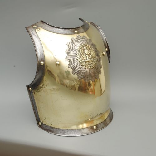 FRENCH SECOND EMPIRE CARABINIERS CUIRASS - ADDITIONAL PHOTO 1