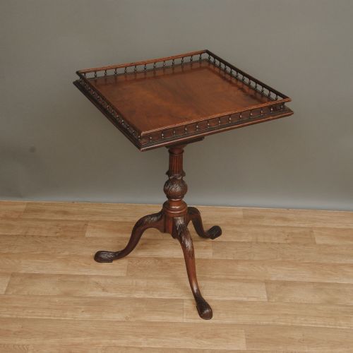 CHIPPENDALE PERIOD MAHOGANY TRIPOD WINE TABLE WITH GALLERY TOP - ADDITIONAL PHOTO 3