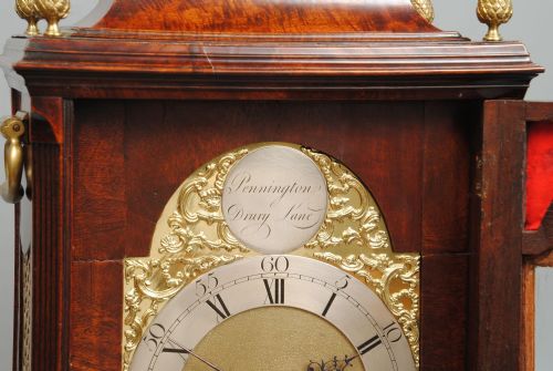 A FINE 18TH CENTURY MAHOGANY BELL TOP BRACKET CLOCK - ADDITIONAL PHOTO 2