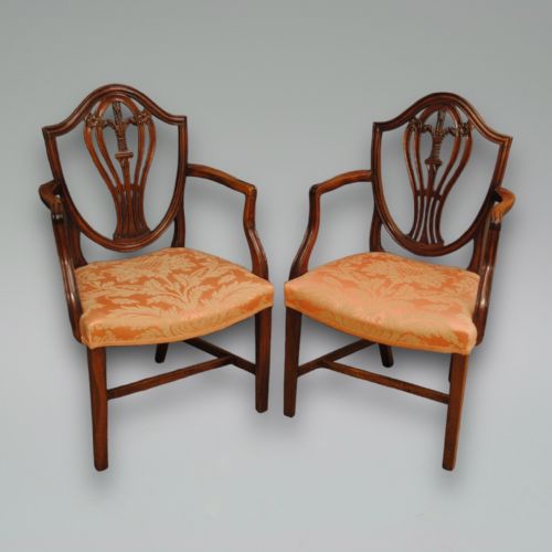Set of Eight Hepplewhite Period Mahogany Dining Chairs