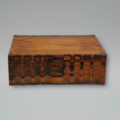 A FINE ANGLO INDIAN COROMANDEL WORKBOX - ADDITIONAL PHOTO 5