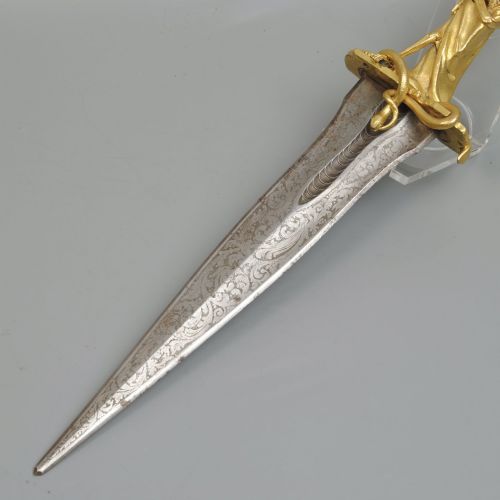 A WONDERFUL ORMOLU RITUAL DAGGER - ADDITIONAL PHOTO 2