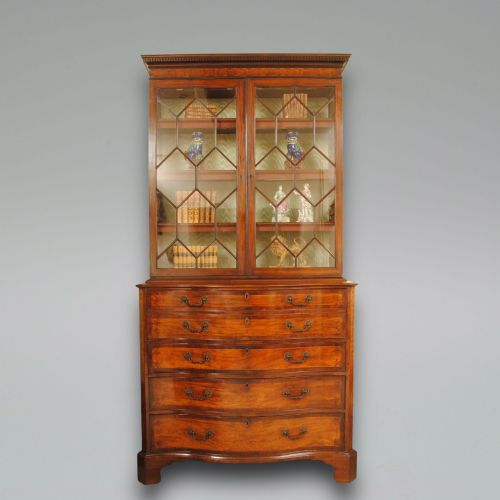 A GEORGE III SERPENTINE SECRETAIRE BOOKCASE - ADDITIONAL PHOTO 5