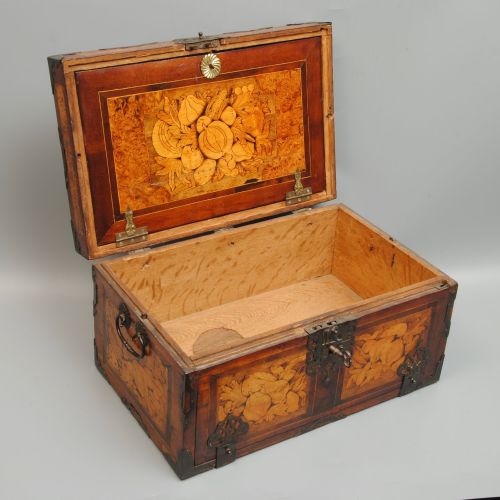 GERMAN MARQUETRY COFFRE FORT - ADDITIONAL PHOTO 2