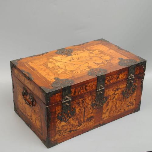GERMAN MARQUETRY COFFRE FORT - ADDITIONAL PHOTO 4
