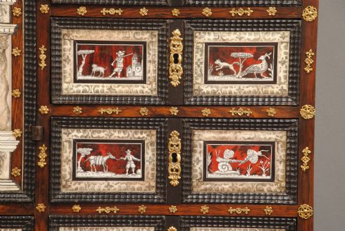 SUPERB SPANISH INLAID CABINET ON STAND - ADDITIONAL PHOTO 5