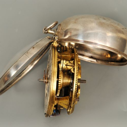 FINE SILVER PAIR CASED POCKET WATCH WITH CHAMPLEVE DIAL - ADDITIONAL PHOTO 4