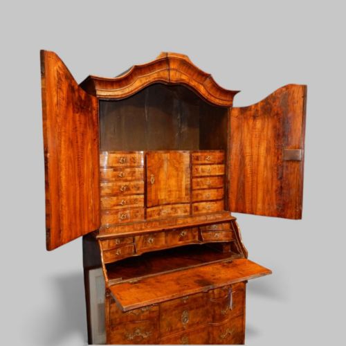 SOUTH GERMAN WALNUT BUREAU BOOKCASE - ADDITIONAL PHOTO 2