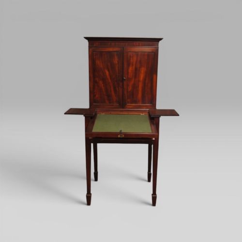 A GEORGE III PERIOD MAHOGANY WRITING CABINET ON STAND - ADDITIONAL PHOTO 3