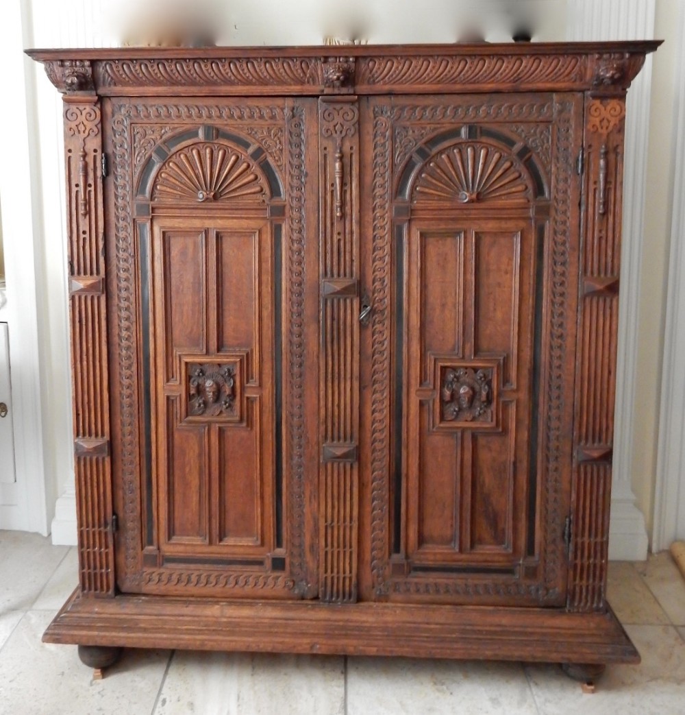  17th century Flemish carved oak cupboard