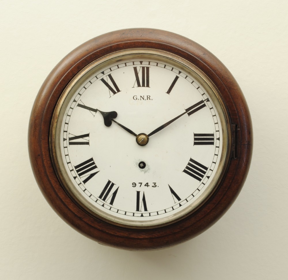 RAILWAY DIAL CLOCK WITH 8