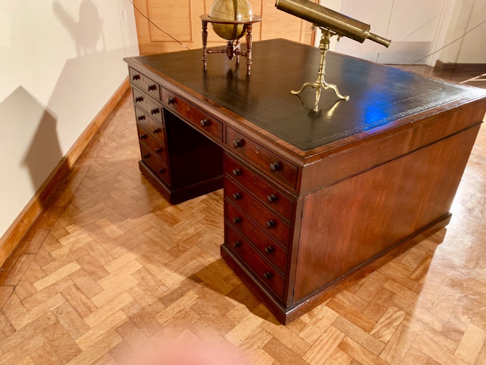 FINE REGENCY PERIOD MAHOGANY PARTNERS DESK View III