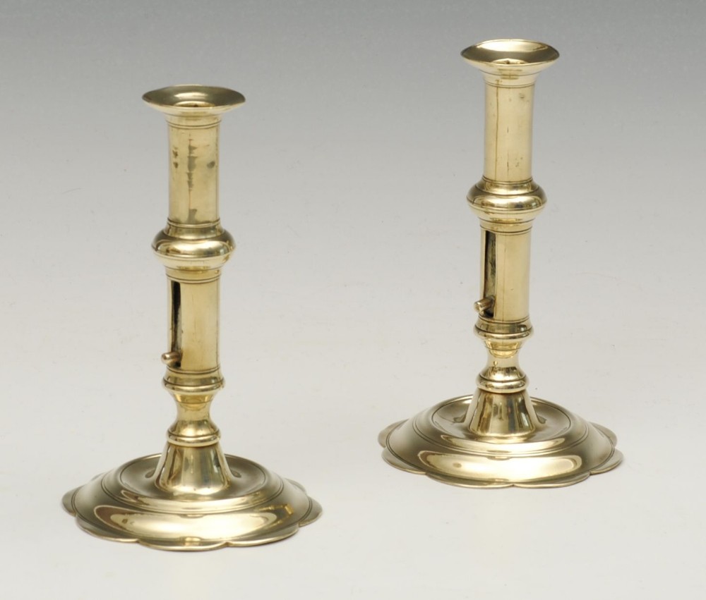 GOOD PAIR OF 18TH CENTURY SIDE EJECTOR CANDLESTICKS
