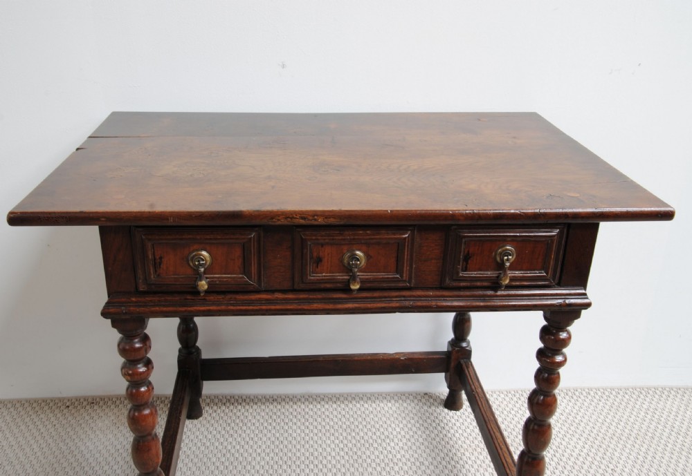 LATE 17TH CENTURY OAK BOBBIN TURNED LEG SIDE TABLE View III