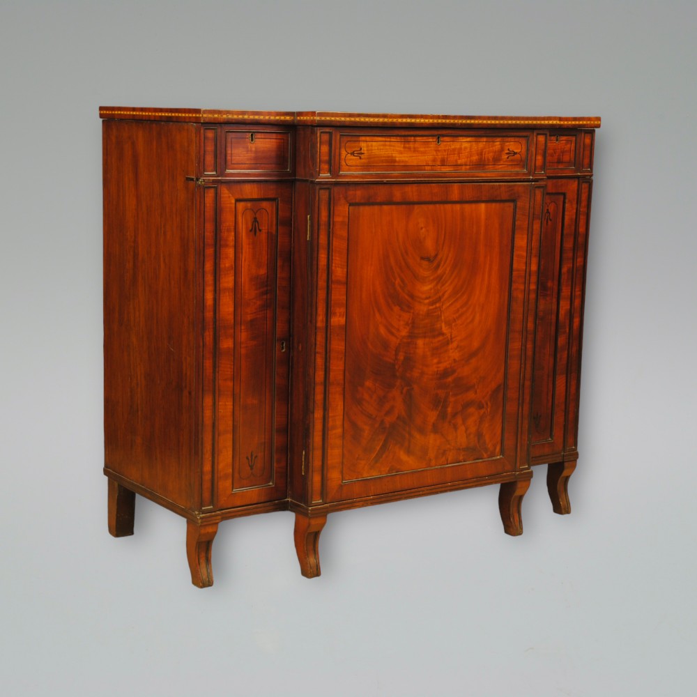 REGENCY MAHOGANY BREAKFRONT SIDE CABINET