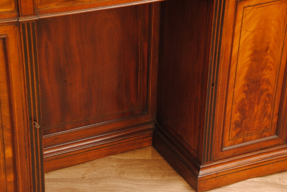 A FINE MAHOGANY FREE STANDING LIBRARY DESK View IX