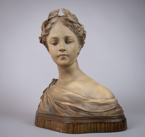 Auguste Henri Carli (1868-1930) Renaissance Clay Bust of a Female, C.1920.