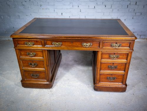 Newson & Co London 19th Century Mahogany Pedestal Desk