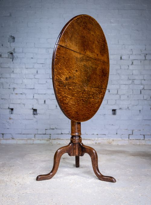 fig 1. George III Provincial Oak Tilt Top Table, c.1760